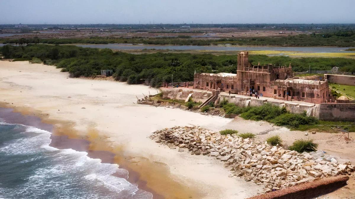 Mayiladuthurai drop taxi service